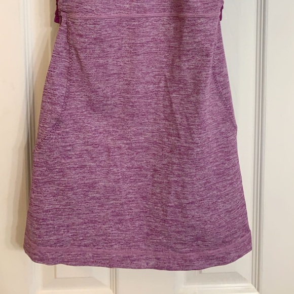 lululemon - Picture 2 of 4